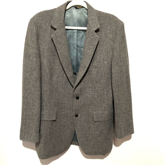 Men’s Gray Herringbone Tweed Jacket Sport Suit Coat Wool 42R Preppy Classic